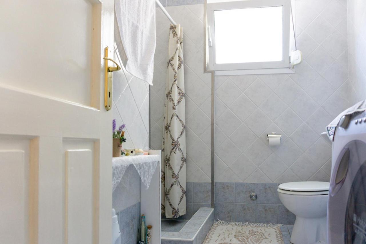 Irene Seafront Apartment Néoi Epivátai Eksteriør bilde