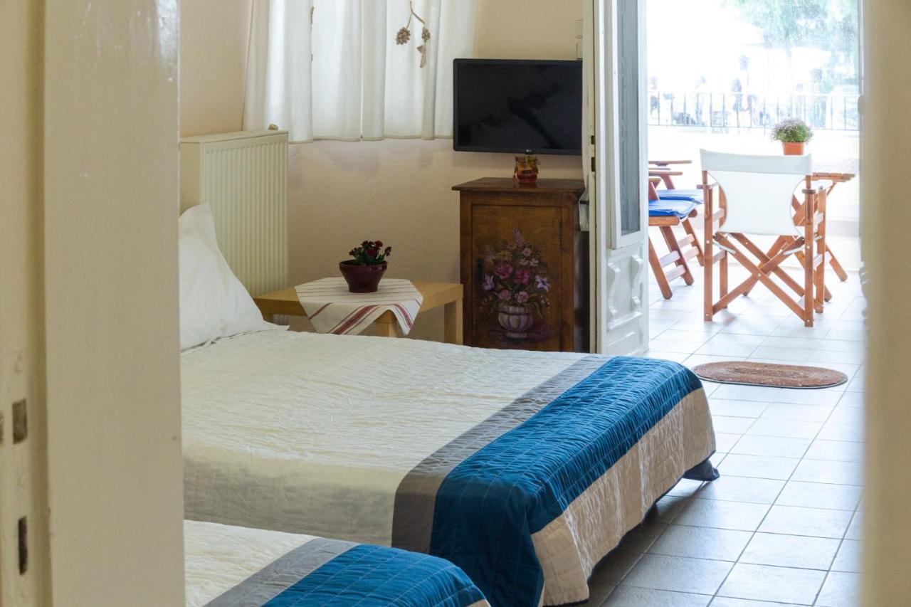 Irene Seafront Apartment Néoi Epivátai Eksteriør bilde