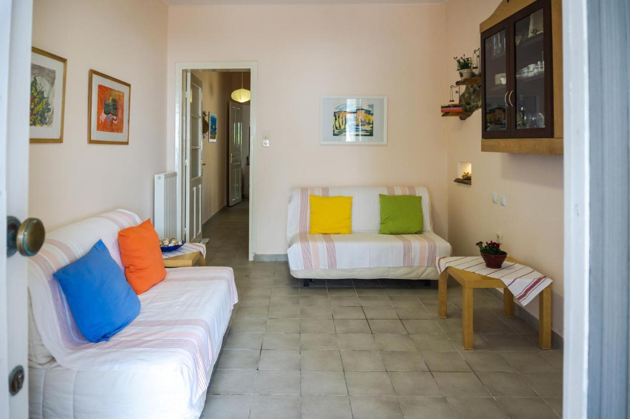 Irene Seafront Apartment Néoi Epivátai Eksteriør bilde