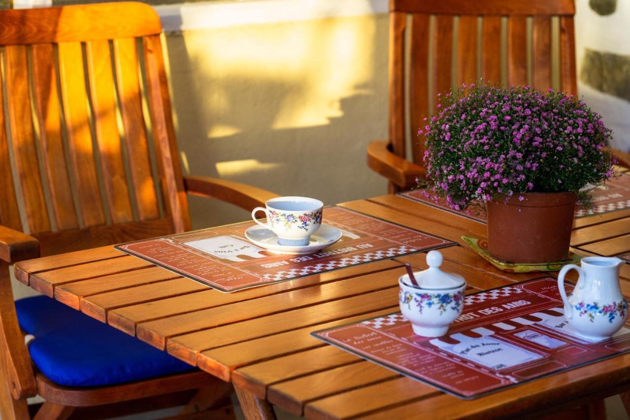 Irene Seafront Apartment Néoi Epivátai Eksteriør bilde