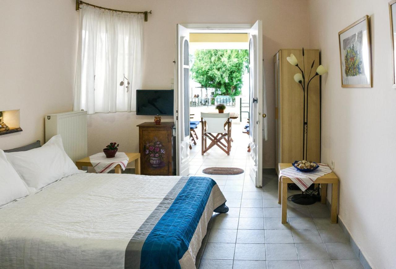 Irene Seafront Apartment Néoi Epivátai Eksteriør bilde